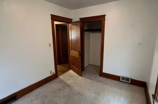 1130 S 16th St Unit 1