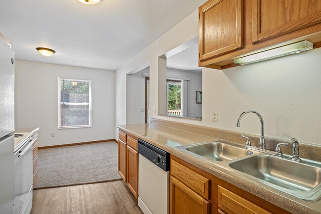 Parkcrest Apartments