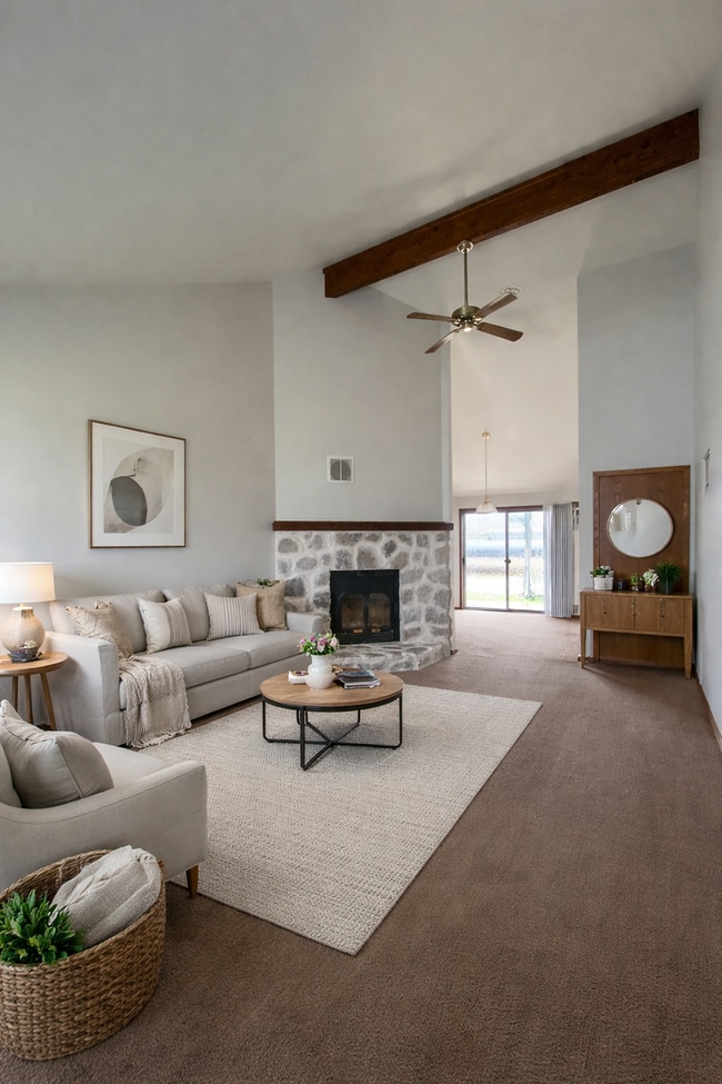 Building Photo - Chav3503(CWP) Unit A