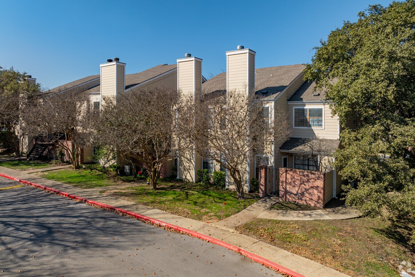 Photo - The Bridges Condominiums