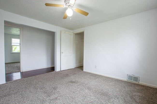 Photo - 5604 S 36th St Unit #3