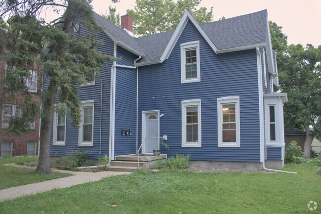 Building Photo - 304 W Columbia Ave Unit 1E Rental
