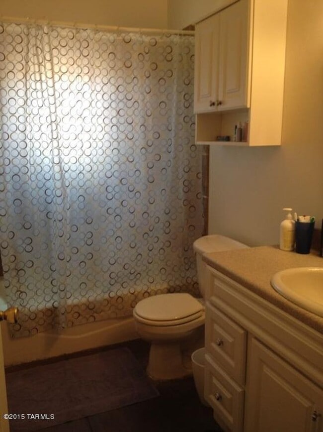 Photo - 2401 Unit 2