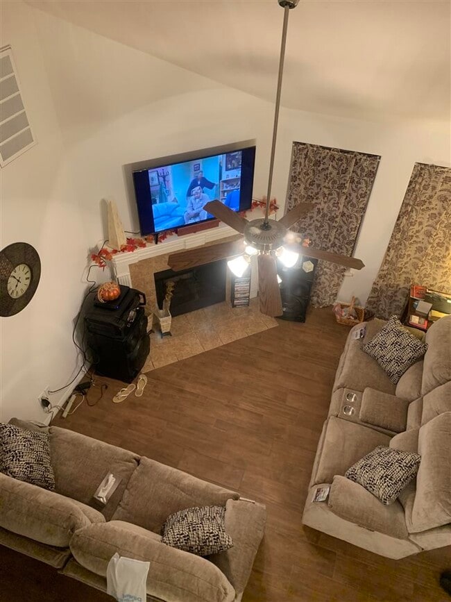 Photo - 4737 SW Greenwich Dr