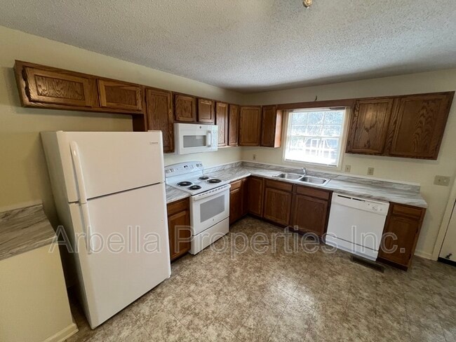 Photo - 117 Rowe Ln Unit Apt 3