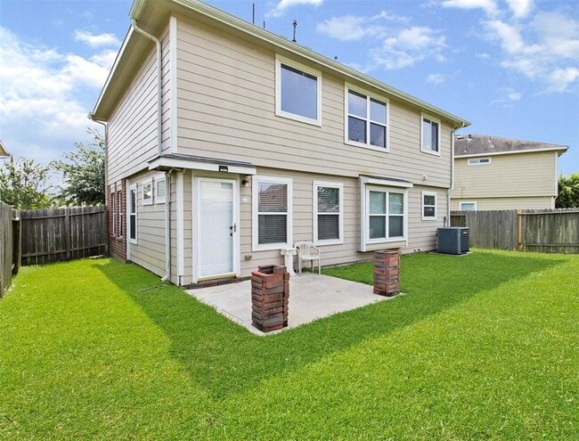 Photo - 11015 Shumard Oak Ct