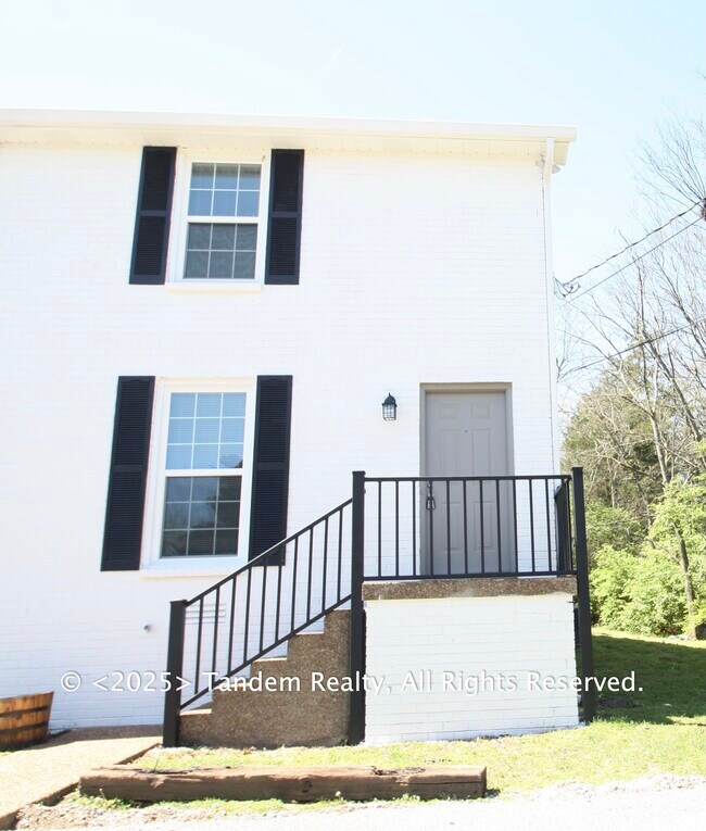 Building Photo - 4833 Sheffield Dr Rental