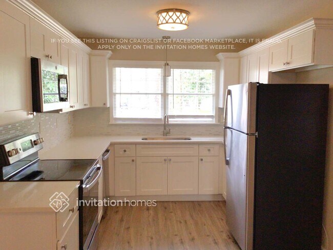 Photo - 492 Summit Ridge Dr