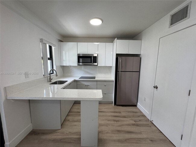 Photo - 1971 NW 2nd Ct Unit 4