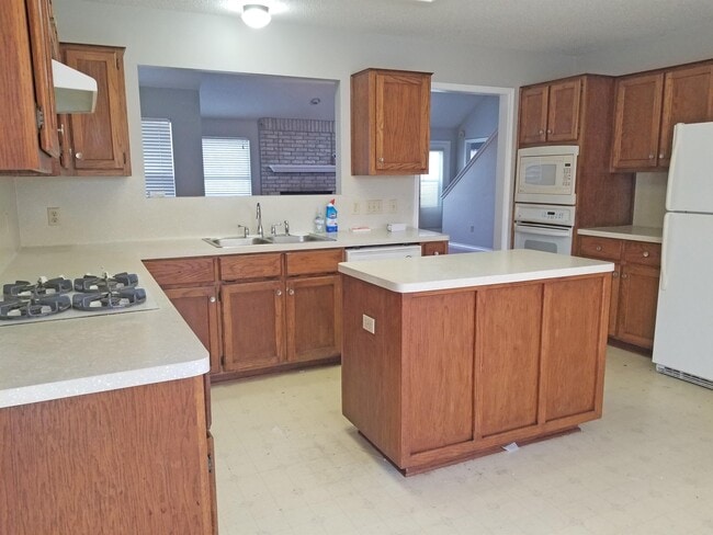 Photo - 3210 Festus Dr