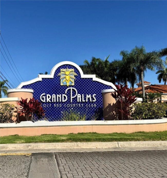 Building Photo - 502 SW 158th Terrace Unit 201