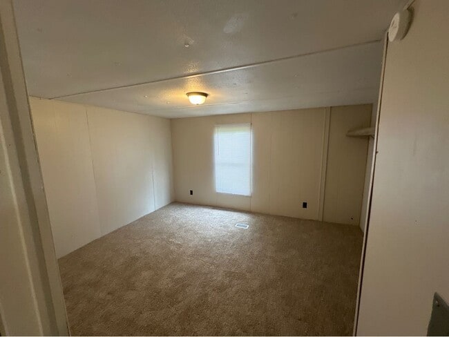 Photo - RENT TO OWN! GORGEOUS HOME! READY FOR A NE...