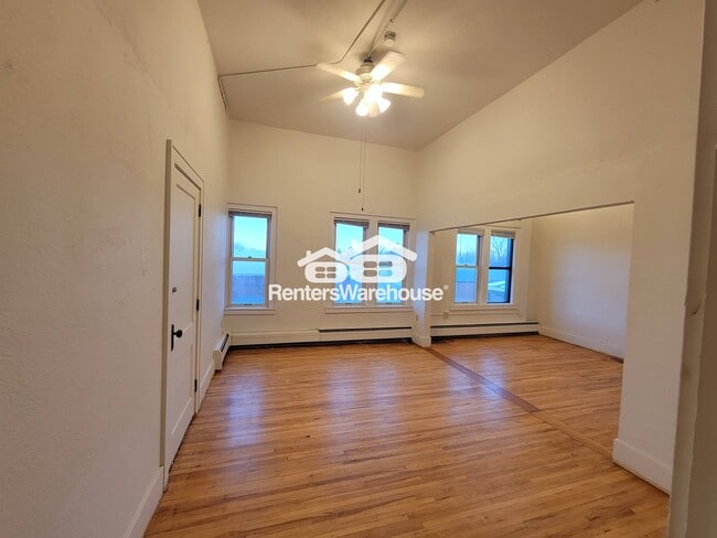 Photo - 101 2nd Ave N