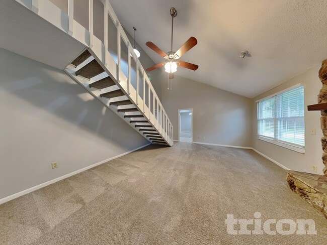 13105 Rivergate Ln