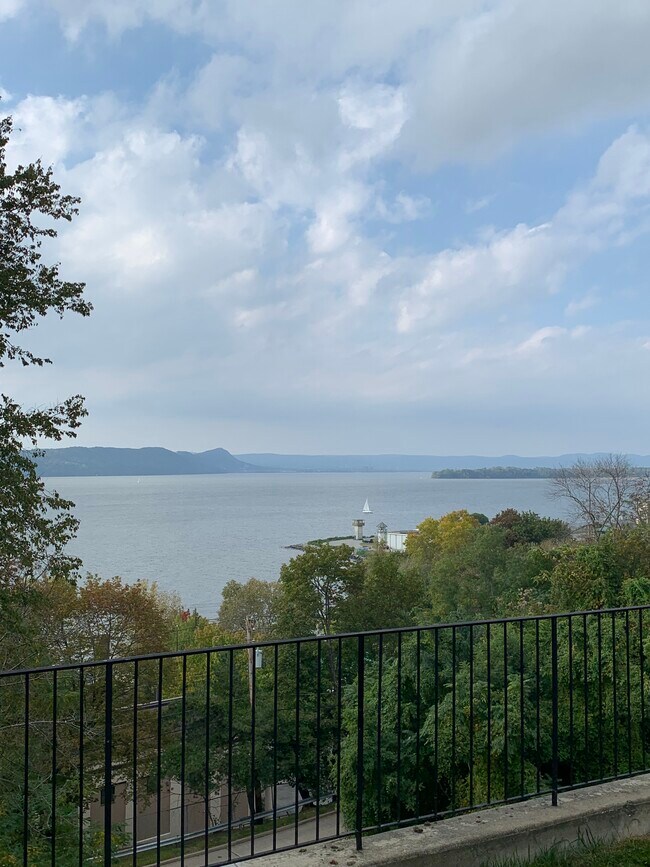 Photo - 24 Hudson Point Ln Unidad 24