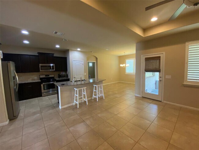 Photo - 2448 Lyla Ln