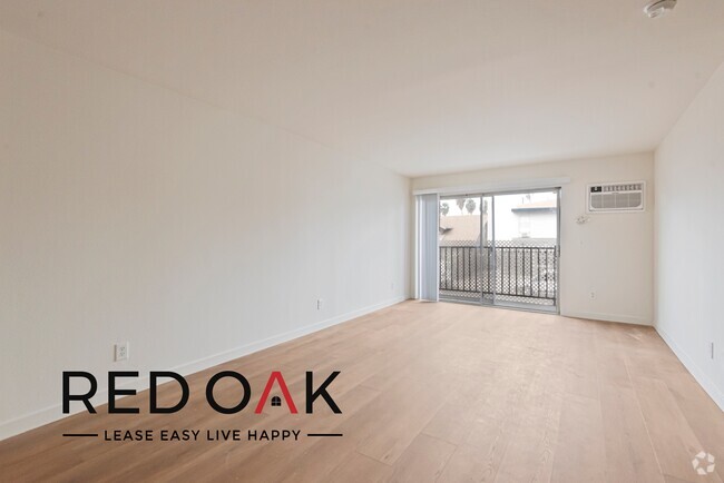 Building Photo - Stunning One Bedroom with Open Floor Plan,... Unit 311 Rental