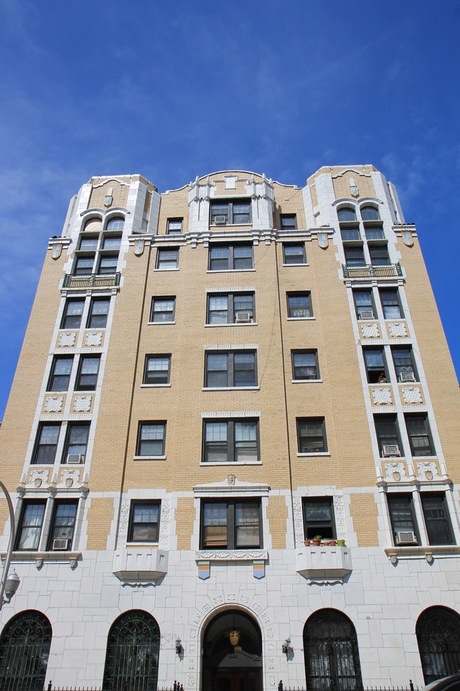 Eastwood Apartments - Eastwood Apartments