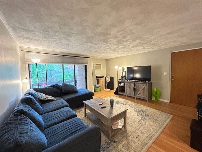 Photo - 1191 Main St Condo Unit 11