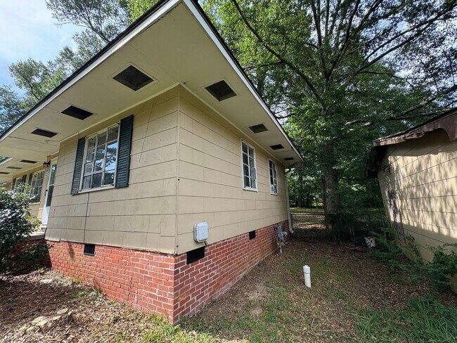 Photo - 918 Stuart St