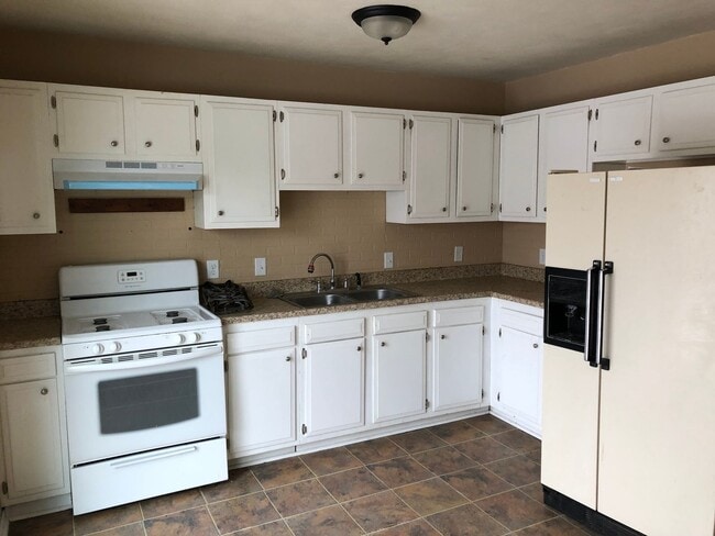 Photo - 607 7th St Unit 2