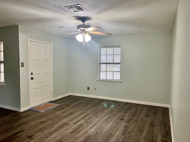 Photo - 1407 14th Ave N