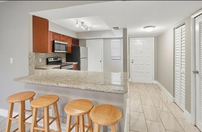 Photo - 6301 N Falls Cir Dr Unit 111