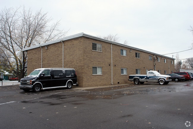 Fraser Manor