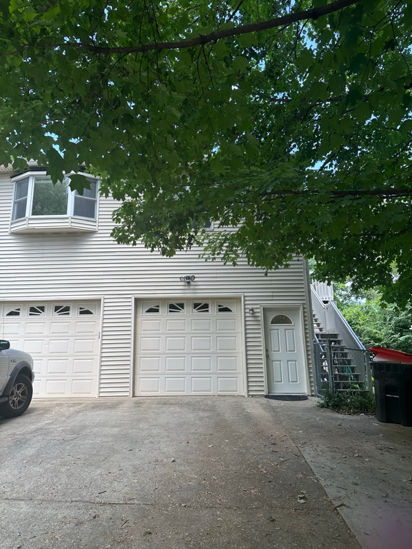 Building Photo - 215 Crescent Ct Rental
