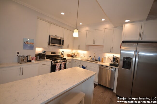 Photo - 120 Kenrick St Unit 5