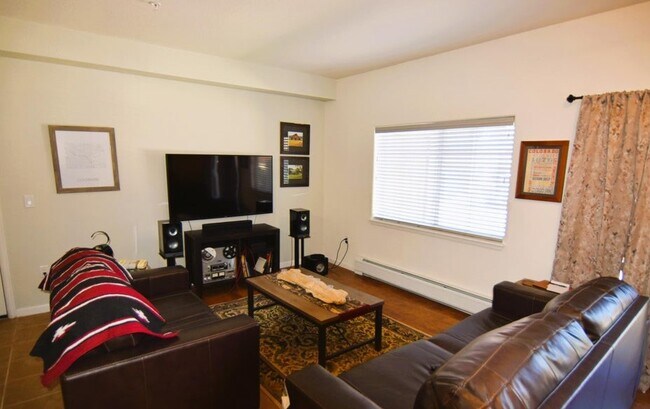 646 Riverview Dr