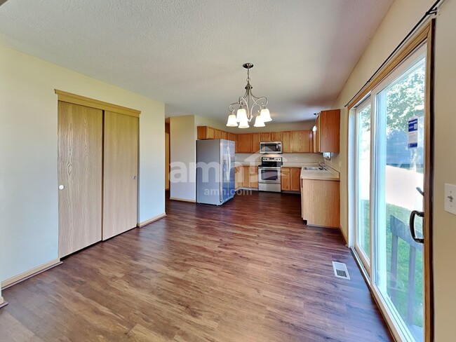 Photo - 7736 Powers Ridge Dr