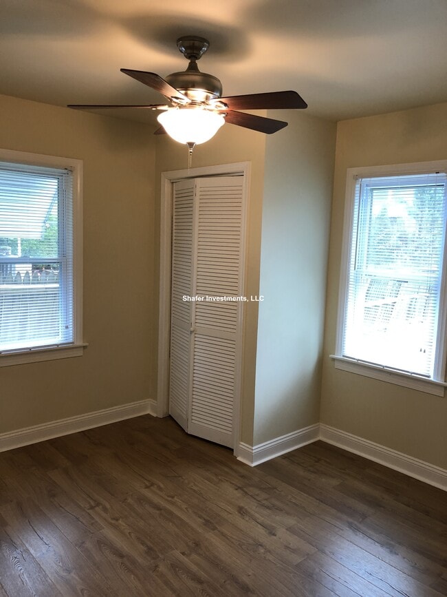 Photo - 121 E Washington Ave