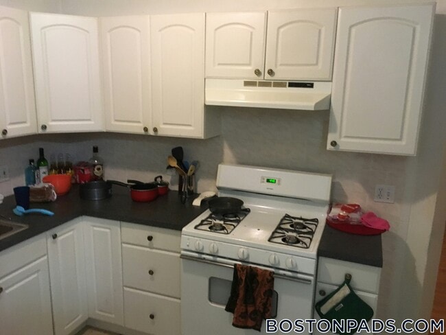 Photo - 62 Egmont St Unit 5