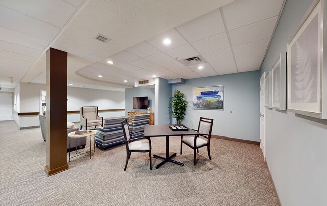 The Willows at Springhurst Independent Living - The Willows at Springhurst Independent Living