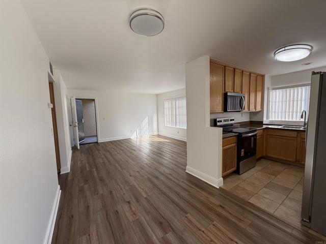 Building Photo - 3565 Grove St Unit 149