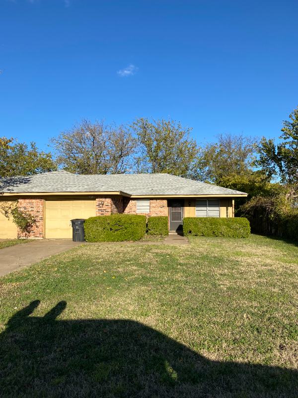 Photo - 2020 Granbury St Apartamento Unidad 2020