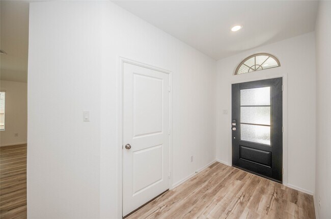 Photo - 2550 Olivine Stone Dr