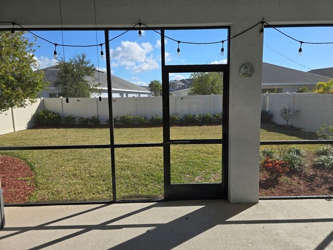 Photo - Resort-Style Living in Rapidly-Growing Manatee County