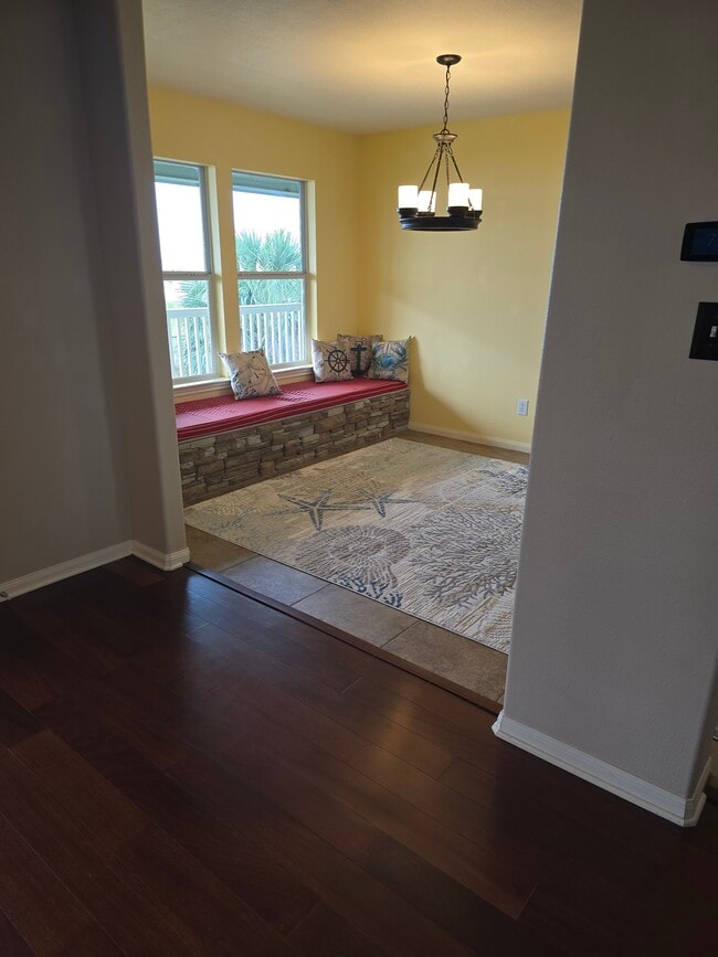 Photo - 3780 Martin Luther King Jr Dr