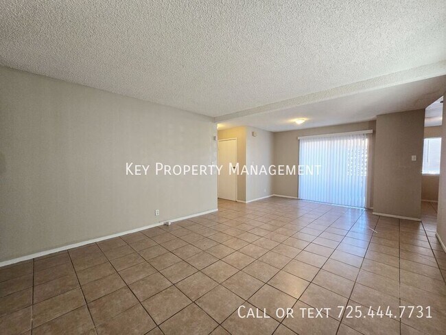 Photo - 2 BEDROOM CONDO NEAR DECATUR AND FLAMINGO Unit B