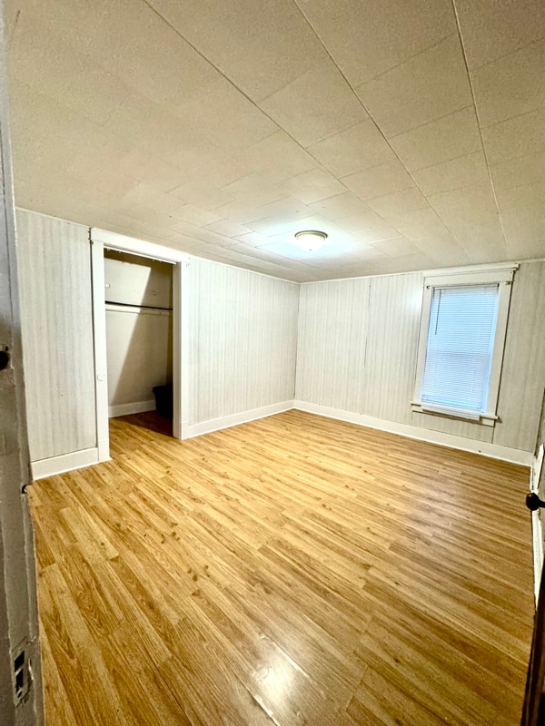 Photo - 922 W Broadway St Unit 2nd Floor