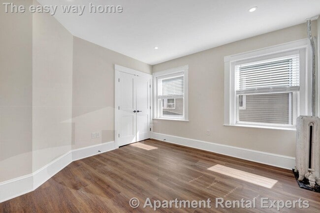 Photo - 105 School St Unit #2