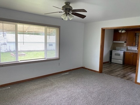 Building Photo - 5063 Main St Unit 2 Rental