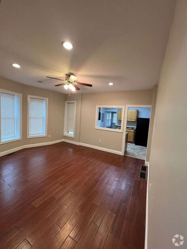 Building Photo - 1267 Penn Ave Unit 1 Rental