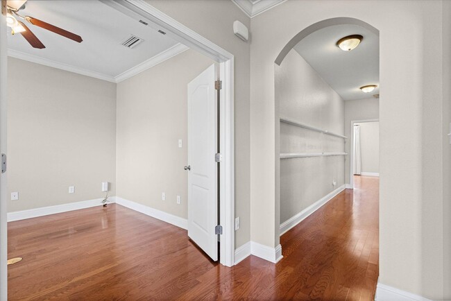 Photo - 23904 Tullamore Dr