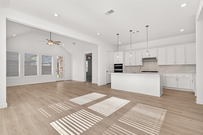 Photo - 4916 Northern Wds Dr