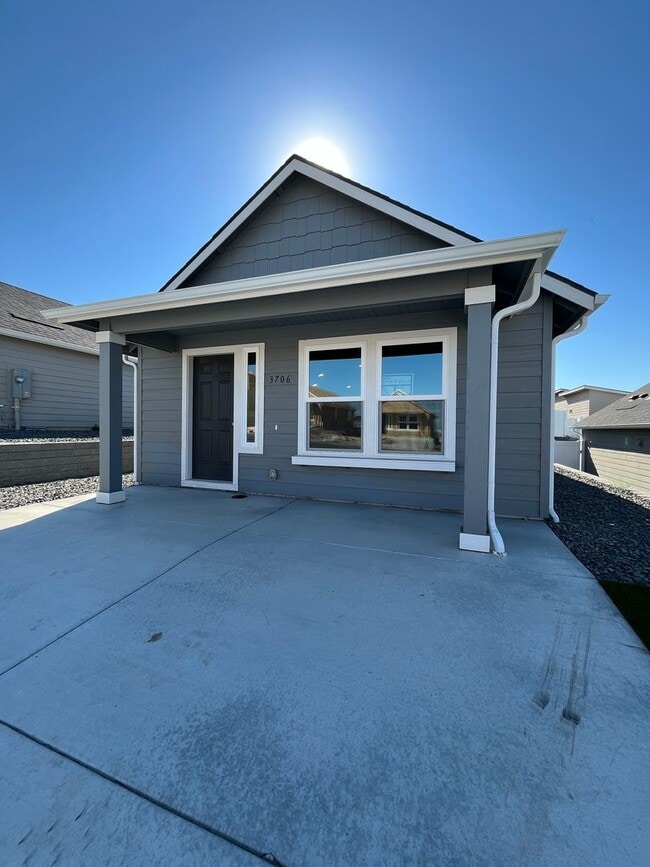 Building Photo - Single Level Home in SunRidge Community