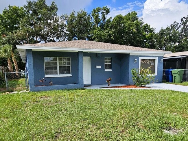 Building Photo - 4018 W Laurel St Rental