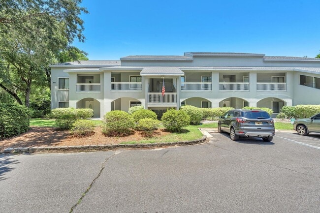 Photo - Gorgeous Condo in Niceville!!  Bluewater Bay Living at its BEST!!